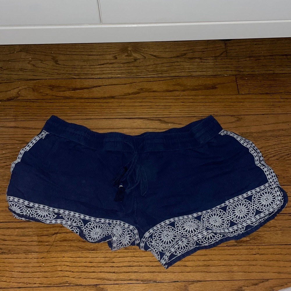 Vineyard Vines Cover up Shorts